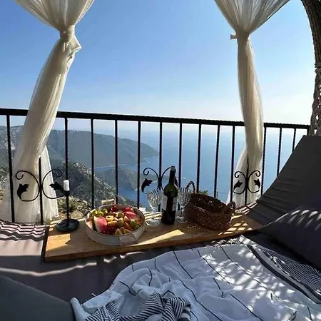 Mavi Ve Yesilin Sonsuz Tonu * Fethiye
