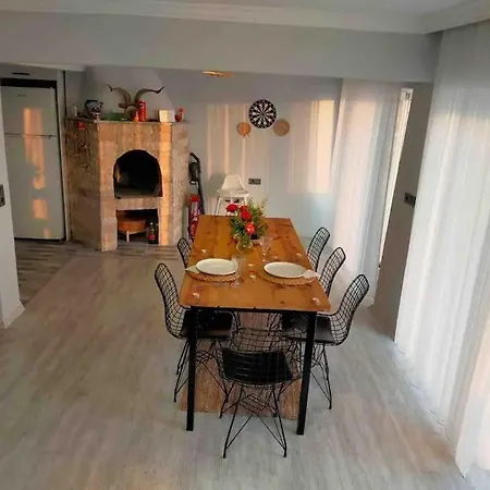 Hotel Mavi Ve Yesilin Sonsuz Tonu *